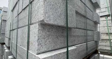 北京芝麻白路牙石 马路牙子