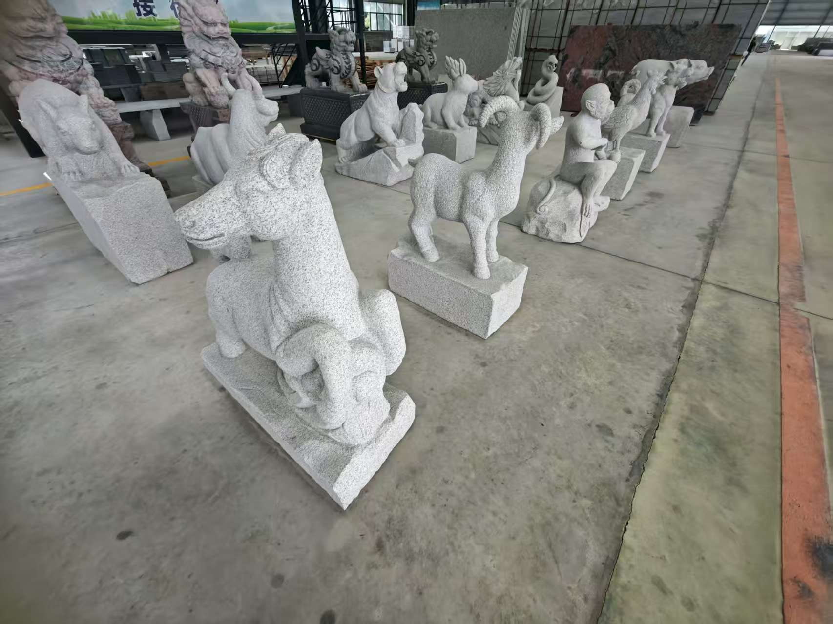 北京芝麻白雕刻 十二生肖 异形雕刻