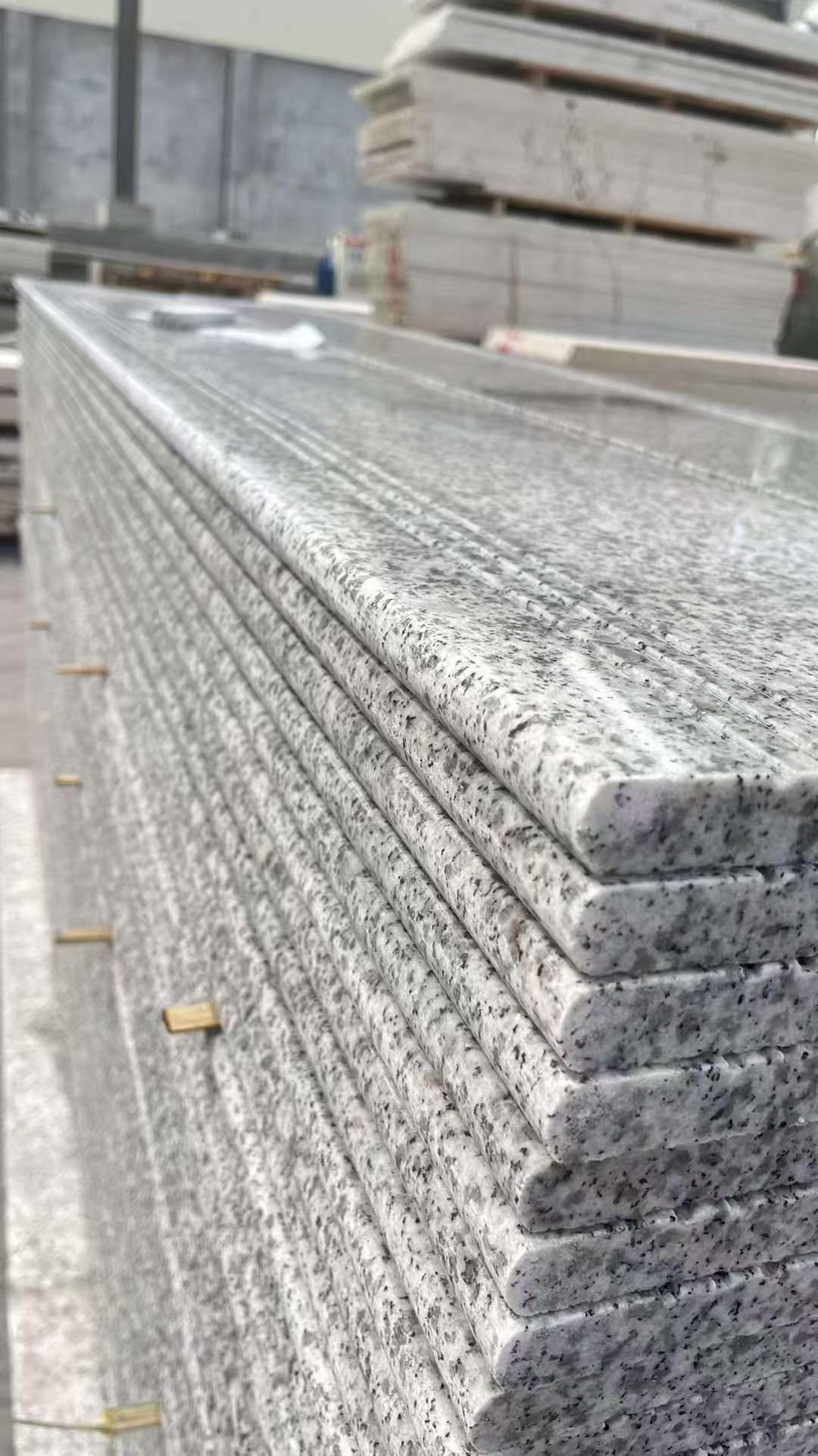 北京芝麻白楼梯踏步 花岗岩楼梯板材