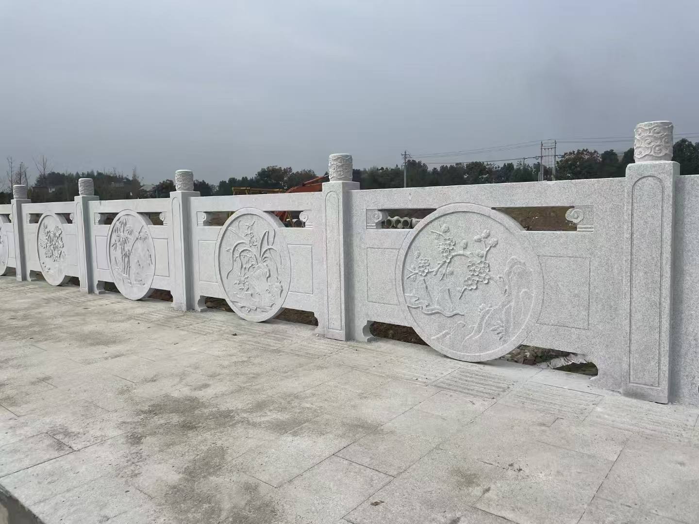 北京芝麻白河道栏杆 石材栏杆